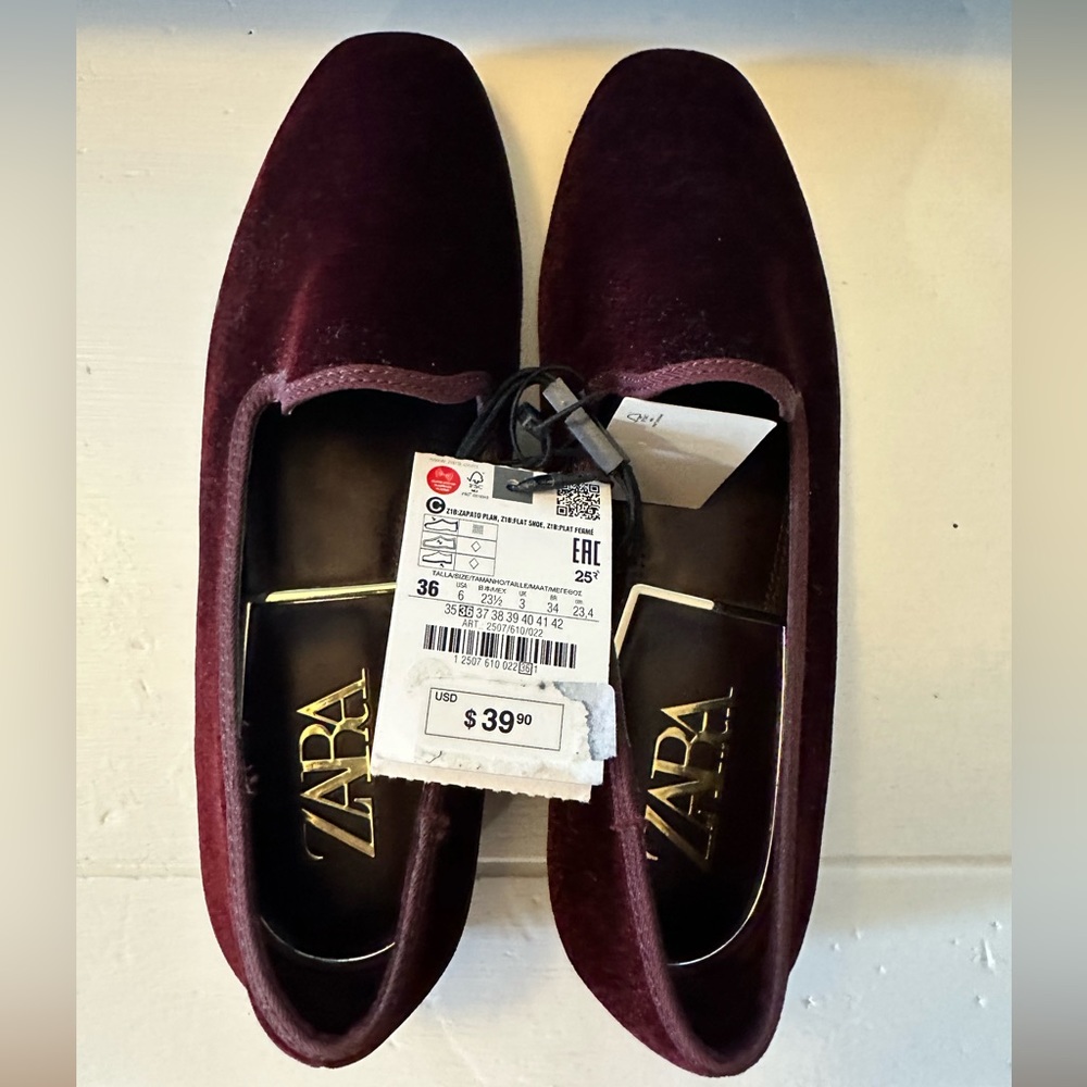 Zara Maroon Velvet Flats Size: 6